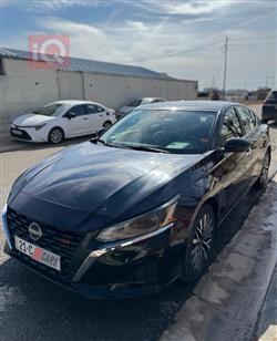 نيسان ألتيما